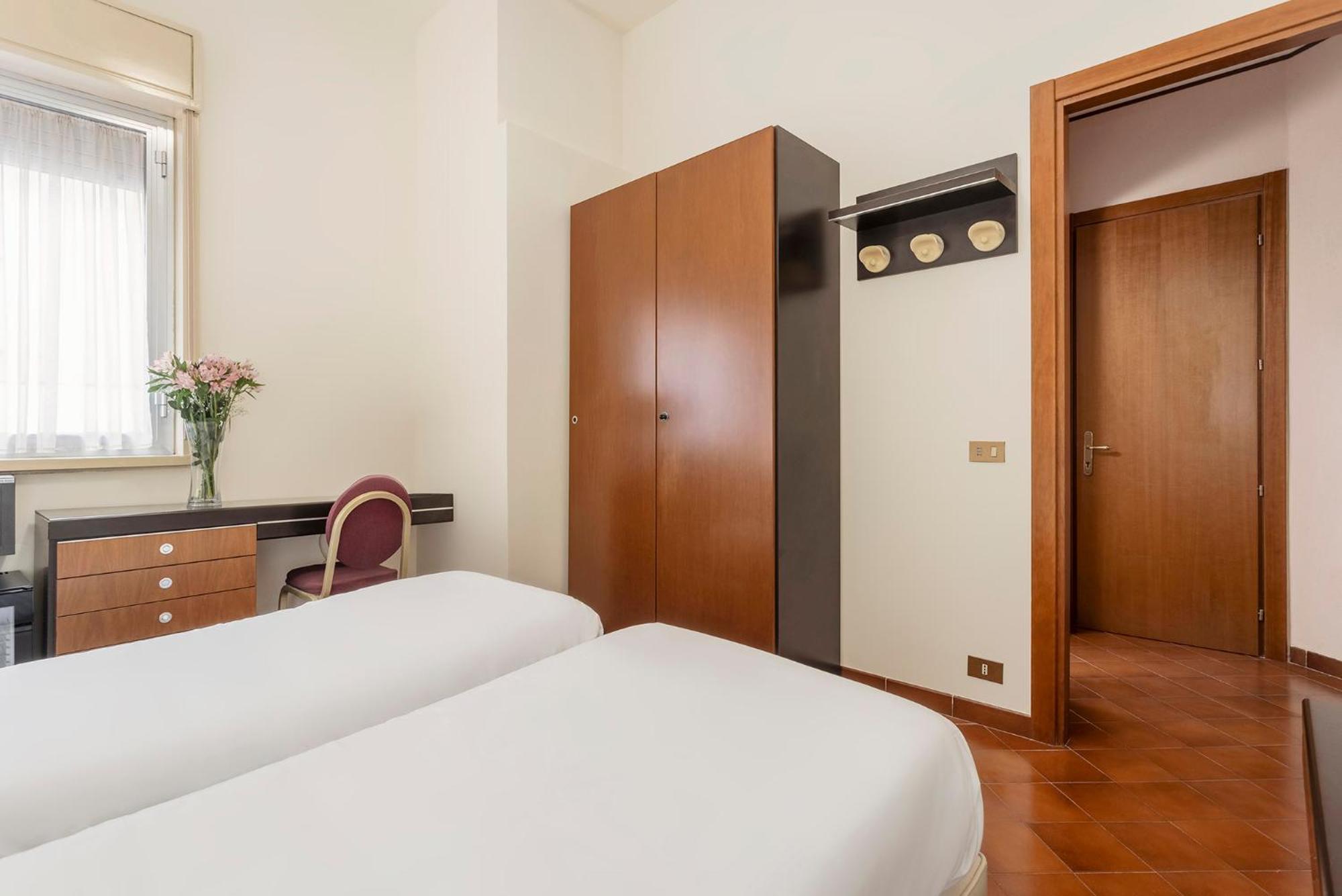 Crisol Europa Hotel Palermo Exterior photo