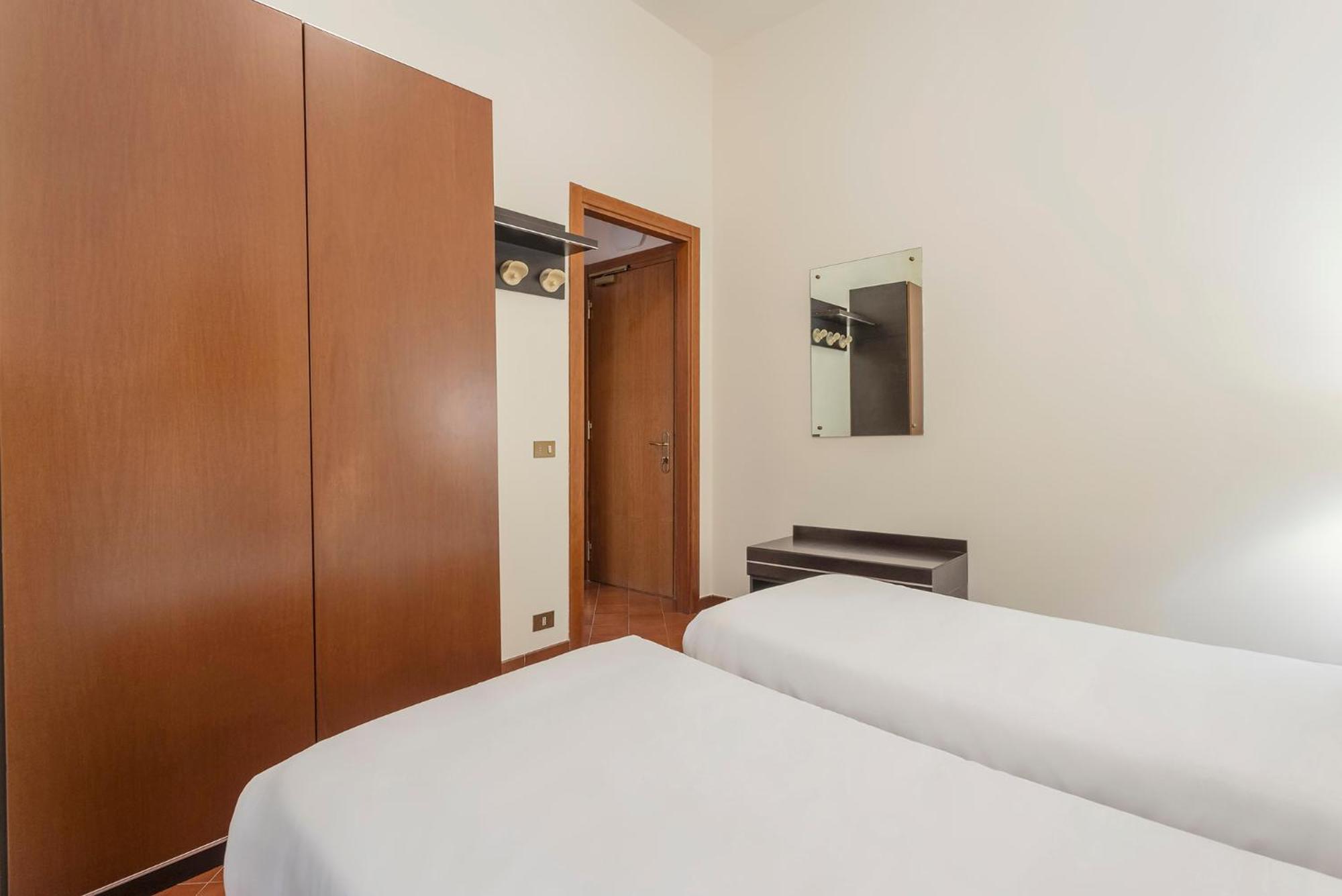 Crisol Europa Hotel Palermo Exterior photo