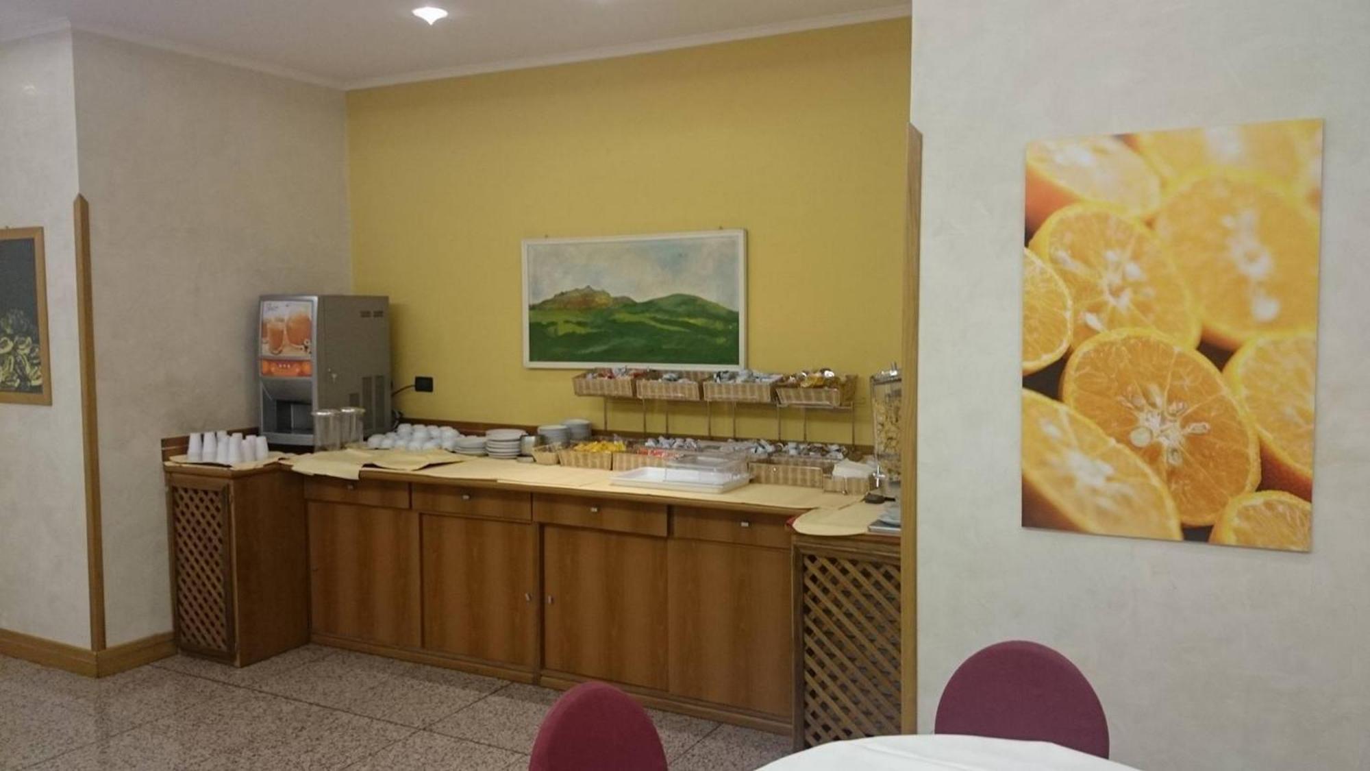 Crisol Europa Hotel Palermo Exterior photo